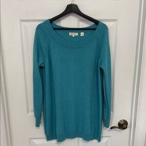 Inhabit women’s Turquoise scoop neck Cashmere Sweater